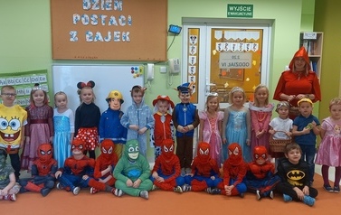 DZIEŃ POSTACI Z BAJEK grupa Myszki