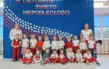 Akademia 11 listopada grupa S&oacute;wki