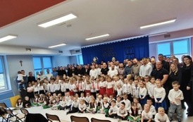 ba818f9d-d27f-4b9f-a705-506788a6ef76