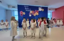 Zdjęcie do Dzień Babci i Dziadka